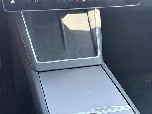 Used 2026 Tesla Model Y Long Range AWD/4WD image 11