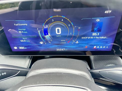 Used 2025 Chevrolet Equinox LT image 40