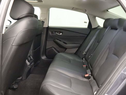 Used 2023 Honda Accord Touring image 16