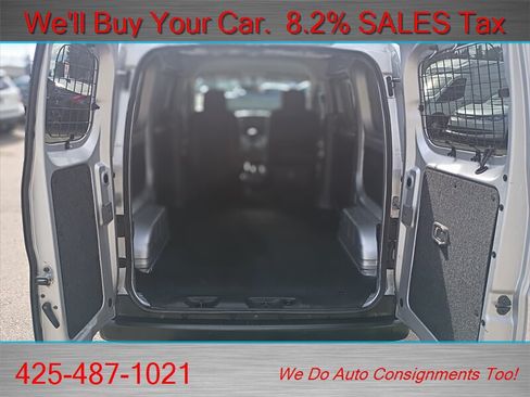 Used 2017 Chevrolet City Express LT w/ Technology Package FWD image 23