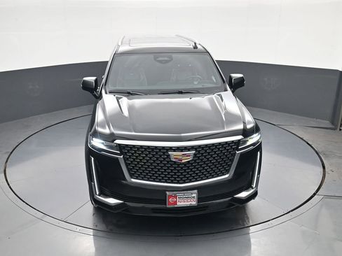 Used 2022 Cadillac Escalade ESV Premium Luxury image 28