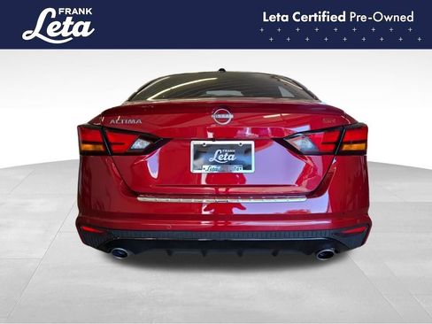 Used 2023 Nissan Altima 2.5 SR w/ SR Premium Package FWD image 5