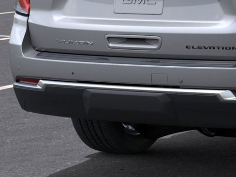 New 2026 GMC Yukon XL Elevation image 38