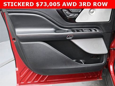 Used 2020 Lincoln Aviator Reserve w/ Equipment Group 202A image 11
