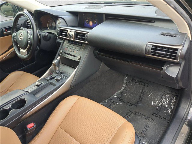 Used 2020 Lexus IS 300 w/ Premium Package RWD image 22