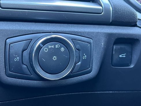 Used 2013 Ford Fusion SE FWD image 27