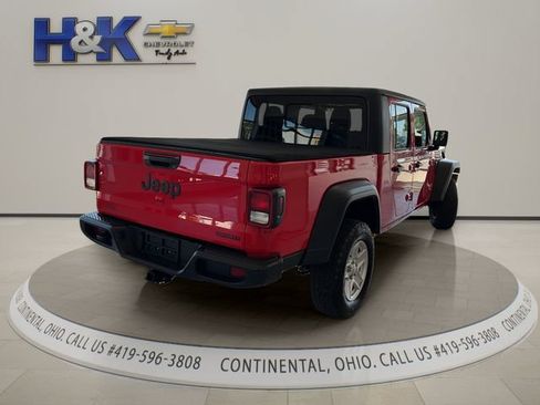 Used 2020 Jeep Gladiator Sport w/ Technology Group AWD/4WD image 6