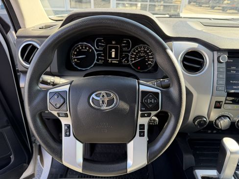 Used 2021 Toyota Tundra 4x4 CrewMax image 20