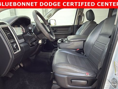 Used 2017 RAM 2500 Tradesman w/ Chrome Appearance Group image 10