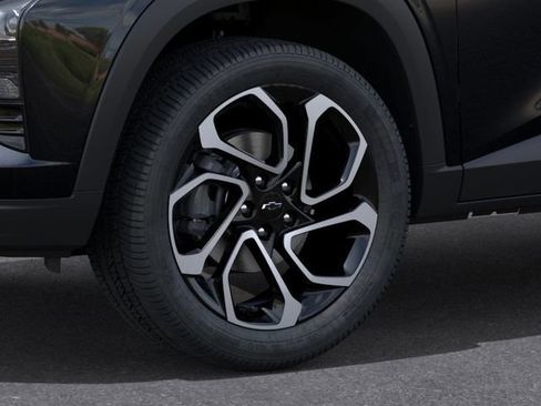New 2026 Chevrolet Trax RS w/ Sunroof Package FWD image 9