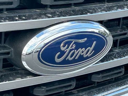 Used 2022 Ford F150 XLT w/ Equipment Group 302A High AWD/4WD image 11
