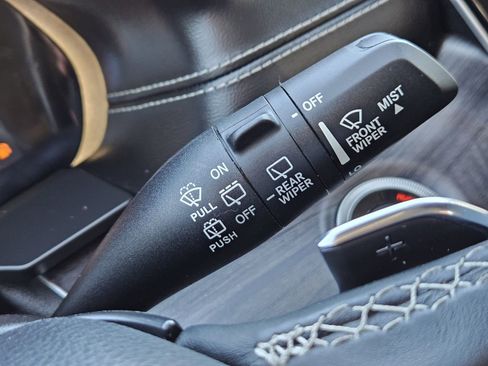 Used 2021 Jeep Grand Cherokee L Limited image 28