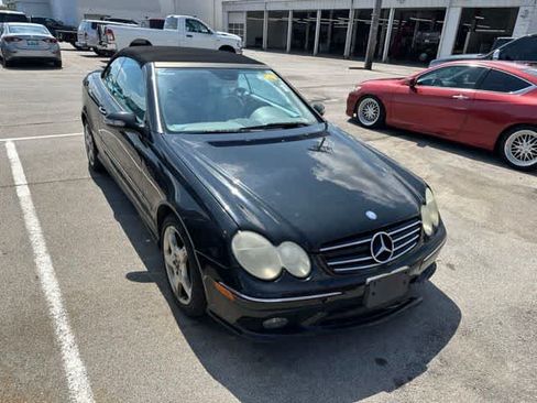 Used 2005 Mercedes-Benz CLK 500 Cabriolet image 16
