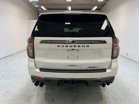 Used 2022 Chevrolet Suburban RST w/ Sport Performance Package image 9
