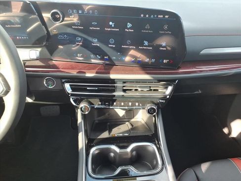 New 2026 Chevrolet Traverse RS FWD image 24