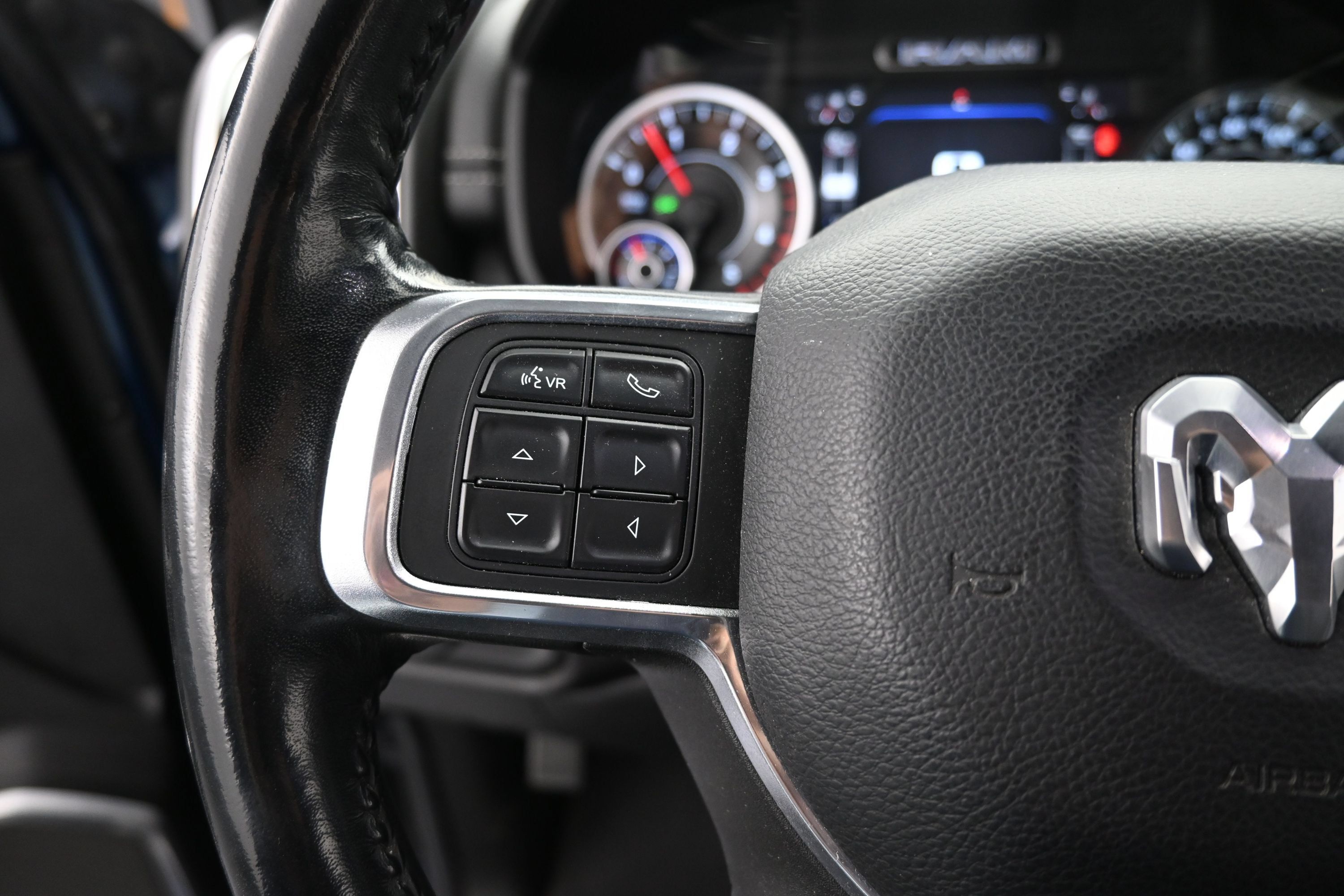 Used 2022 RAM 2500 Laramie AWD/4WD image 14