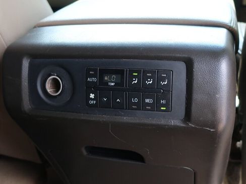 Used 2008 Toyota Sequoia Limited RWD image 26