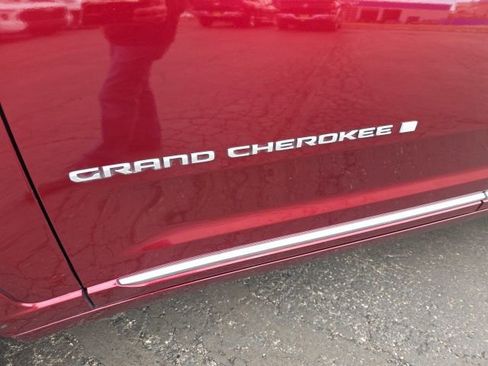 Used 2024 Jeep Grand Cherokee L Summit image 73