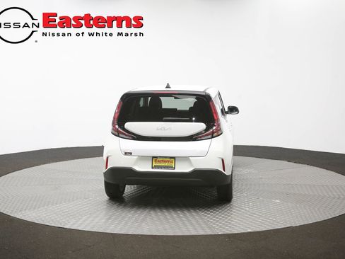 Used 2024 Kia Soul LX w/ Option Group 015 FWD image 36
