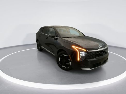 Used 2026 Kia Sportage EX FWD image 8