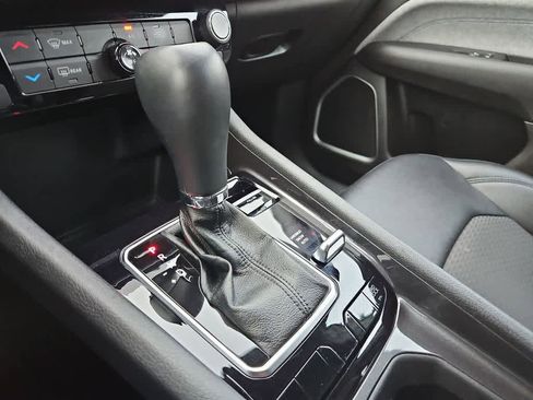 Used 2024 Jeep Compass Latitude image 37