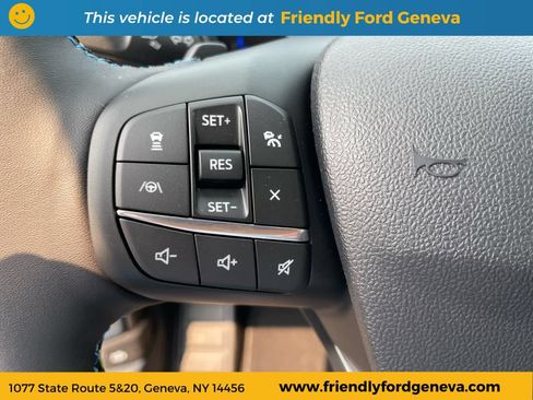 Used 2025 Ford Maverick Lobo AWD/4WD image 16
