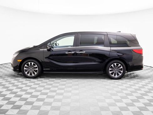 Certified 2022 Honda Odyssey EX-L image 2