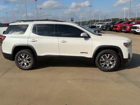 Used 2021 GMC Acadia SLT image 9