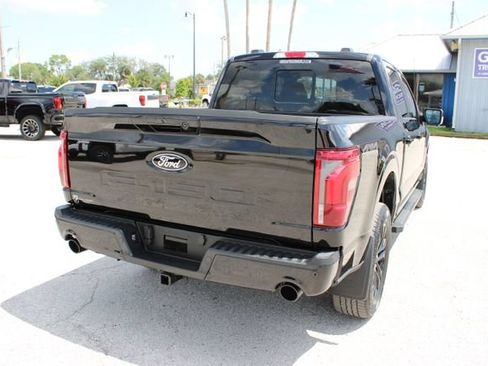 Used 2025 Ford F150 Lariat AWD/4WD image 11