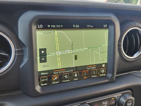 Used 2022 Jeep Wrangler Unlimited Sahara w/ Cold Weather Group image 23