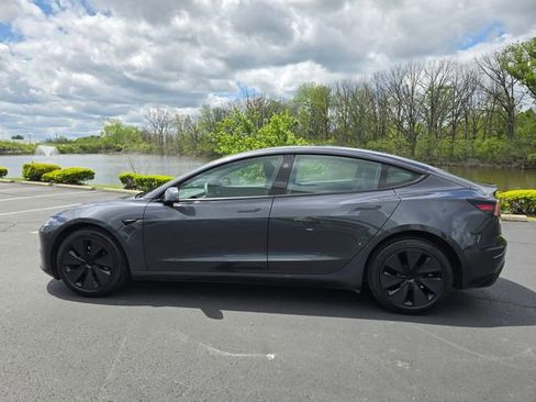 Used 2025 Tesla Model 3 Long Range RWD image 11