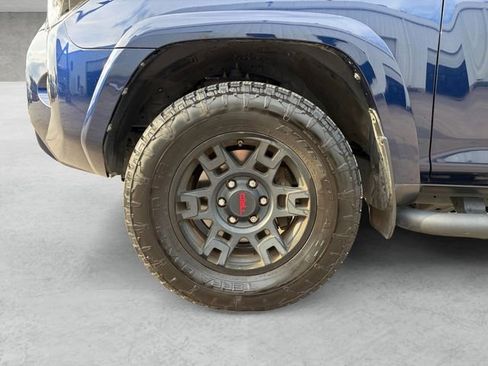 Used 2021 Toyota 4Runner SR5 Premium w/ Moonroof Package image 23