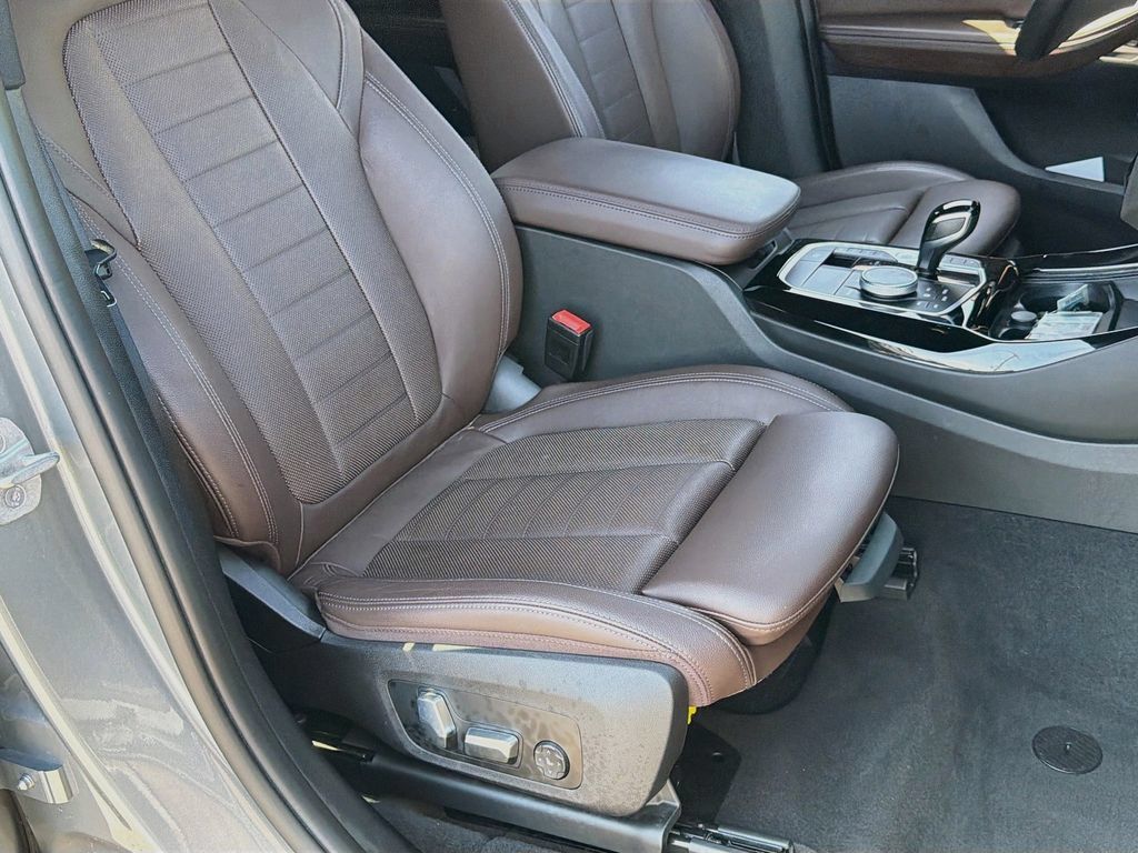 Used 2023 BMW X3 xDrive30i w/ Premium Package AWD/4WD image 31