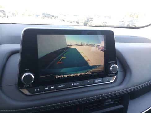 Used 2026 Nissan Rogue S image 19