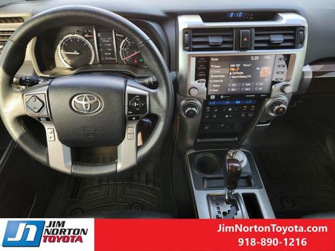 Used 2020 Toyota 4Runner Limited AWD/4WD image 27