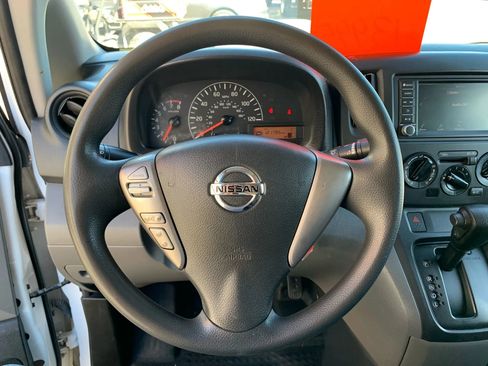 Used 2021 Nissan NV200 S image 10