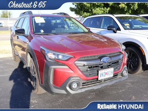Used 2025 Subaru Outback Premium w/ Popular Package #1A AWD/4WD image 3