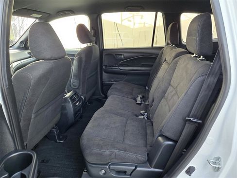 Used 2022 Honda Pilot Sport image 10