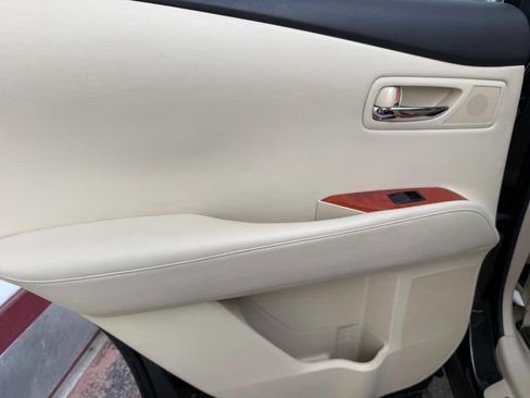 Used 2011 Lexus RX 450h AWD w/ Premium Pkg image 31