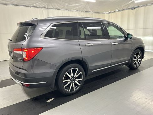 Used 2022 Honda Pilot Elite image 2