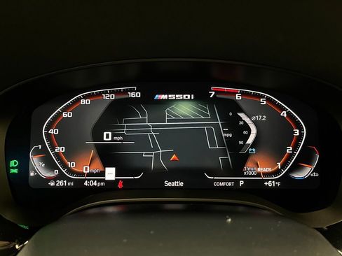 Used 2022 BMW M550i xDrive w/ Executive Package AWD/4WD image 4
