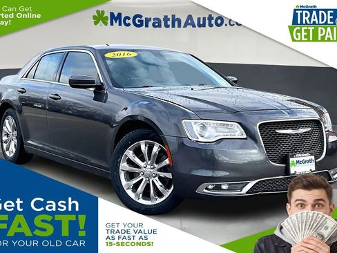 Used 2016 Chrysler 300 Limited w/ Driver Convenience Group image 1