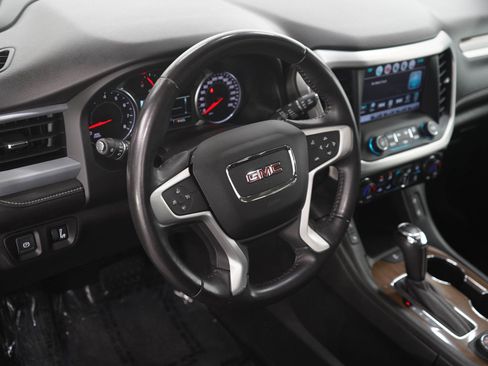 Used 2018 GMC Acadia SLE AWD/4WD image 21