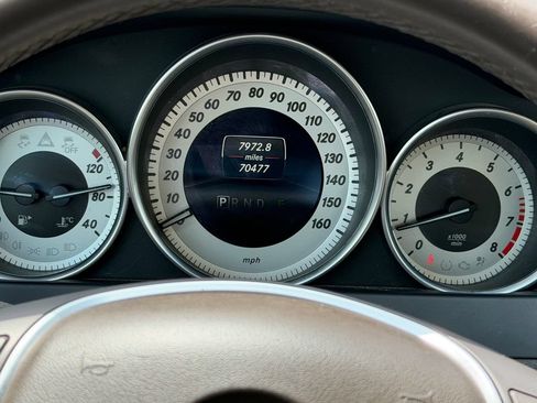 Used 2014 Mercedes-Benz C 250 Coupe image 4