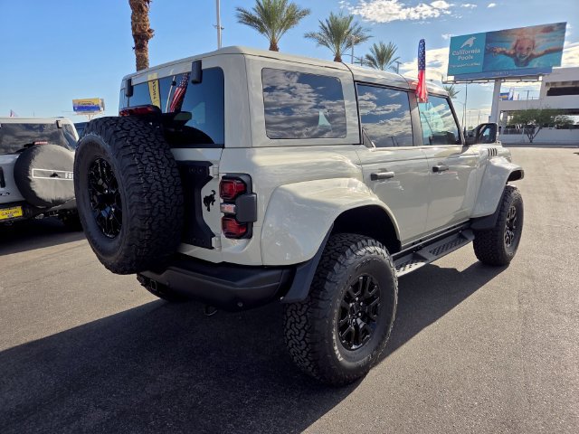 New 2026 Ford Bronco Raptor w/ Interior Carbon Fiber Pack AWD/4WD image 4