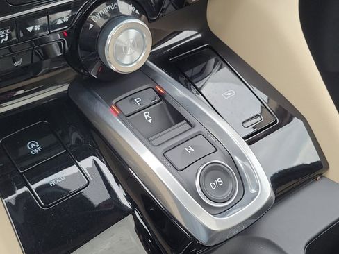 Used 2022 Acura MDX SH-AWD w/ Technology Package image 31