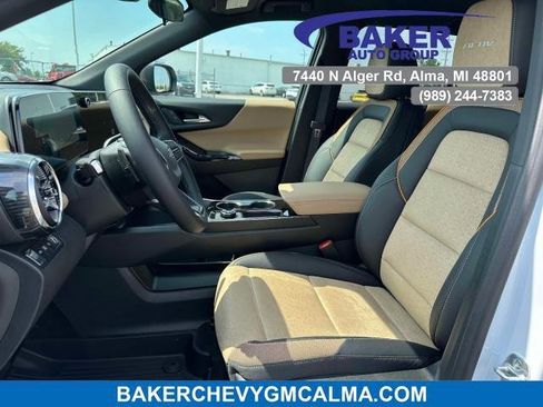 New 2026 Chevrolet Equinox ACTIV w/ Convenience Package III image 4