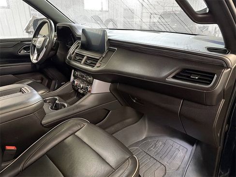 Used 2021 GMC Yukon SLT image 12