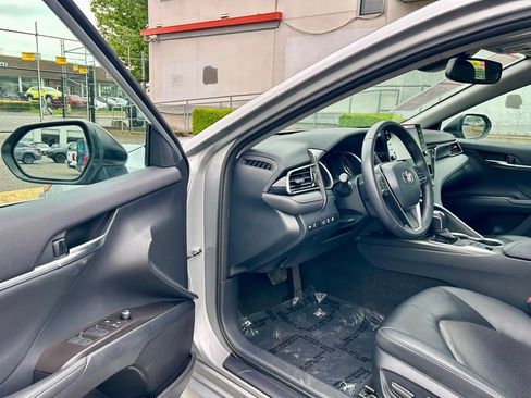 Certified 2024 Toyota Camry XLE w/ Cold Weather Package FWD image 9