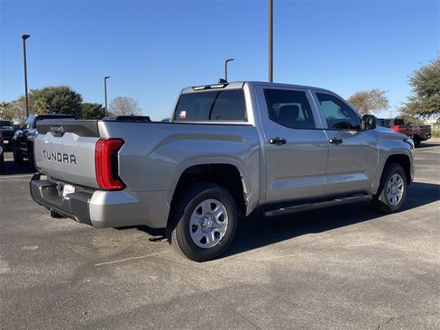 New 2026 Toyota Tundra SR image 4
